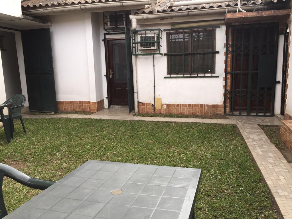 Villa Cb Abidjan Exterior photo